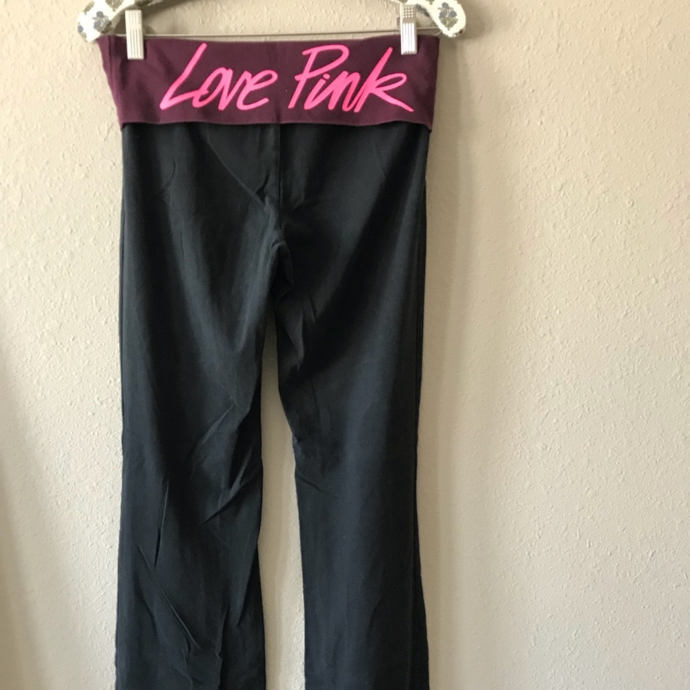 Victoria’s Secret/PINK Flare Yoga Pant